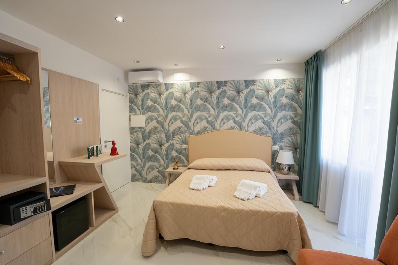 Pc Boutique H, Sea View By Clapa Group Hotel Naples Luaran gambar